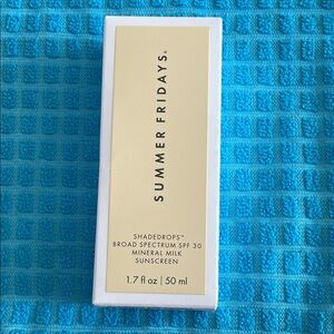 Summer Fridays Shadedrops Mineral Milk SPF 30 Sunscreen - Cream & Blue